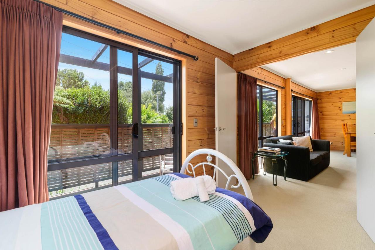 Ngongotaha Lakeside Lodge Εξωτερικό φωτογραφία